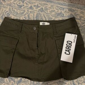 Refuge Olive Cargo Shorts